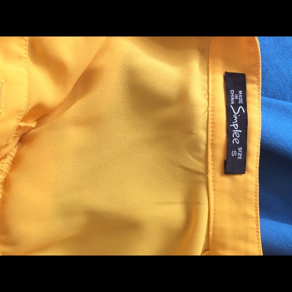 Simplee Yellow Ruffle Blouse - Picture 4 of 5